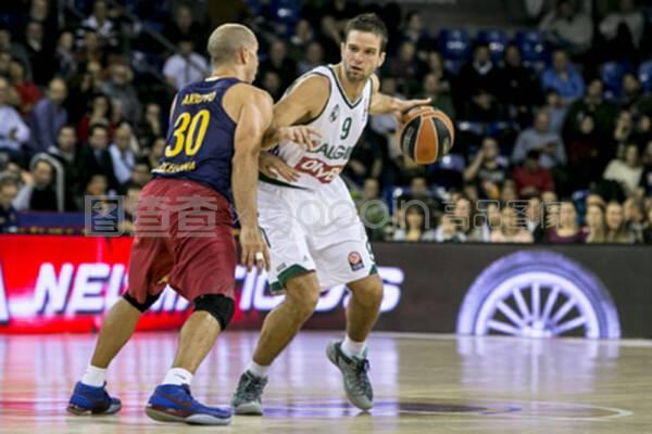 一位后腰 一位后腰