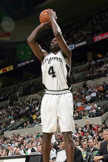 箱里拿出更 箱里拿出更